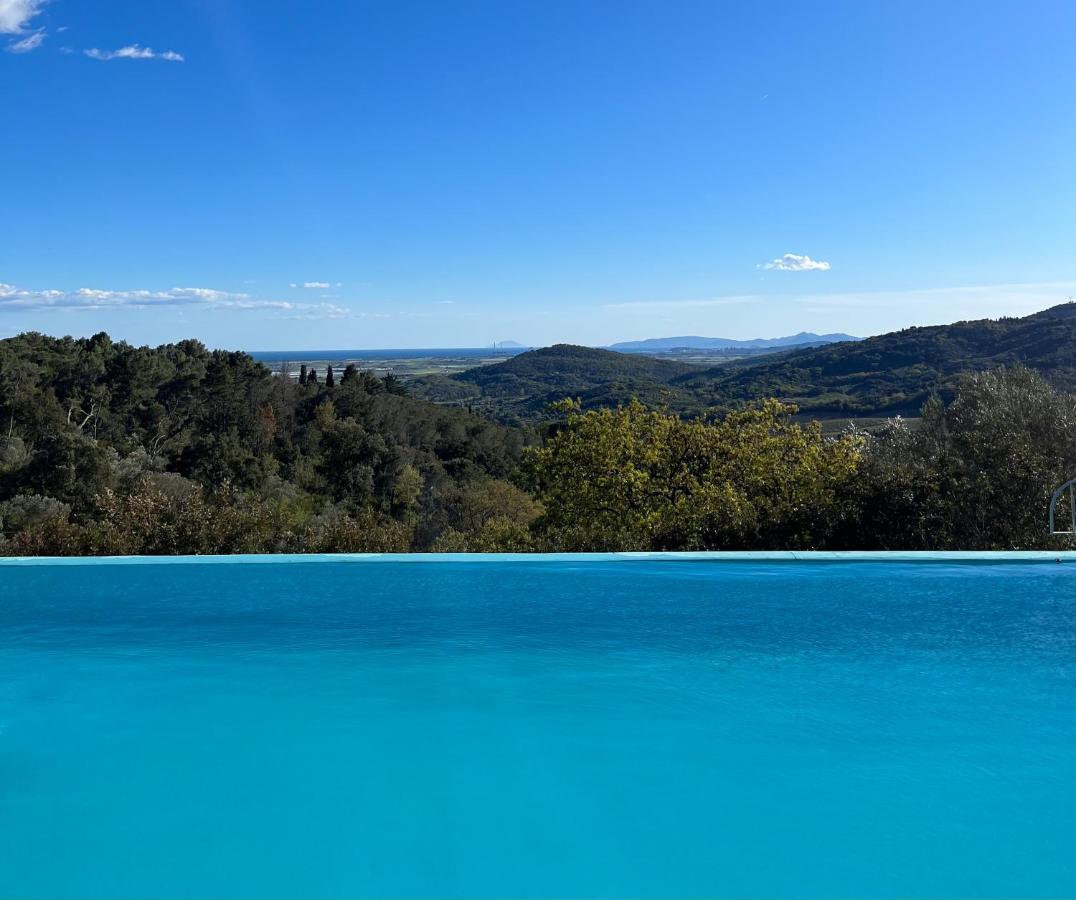 Agriturismo Il Ghiaccio ชูเวเรโต ภายนอก รูปภาพ