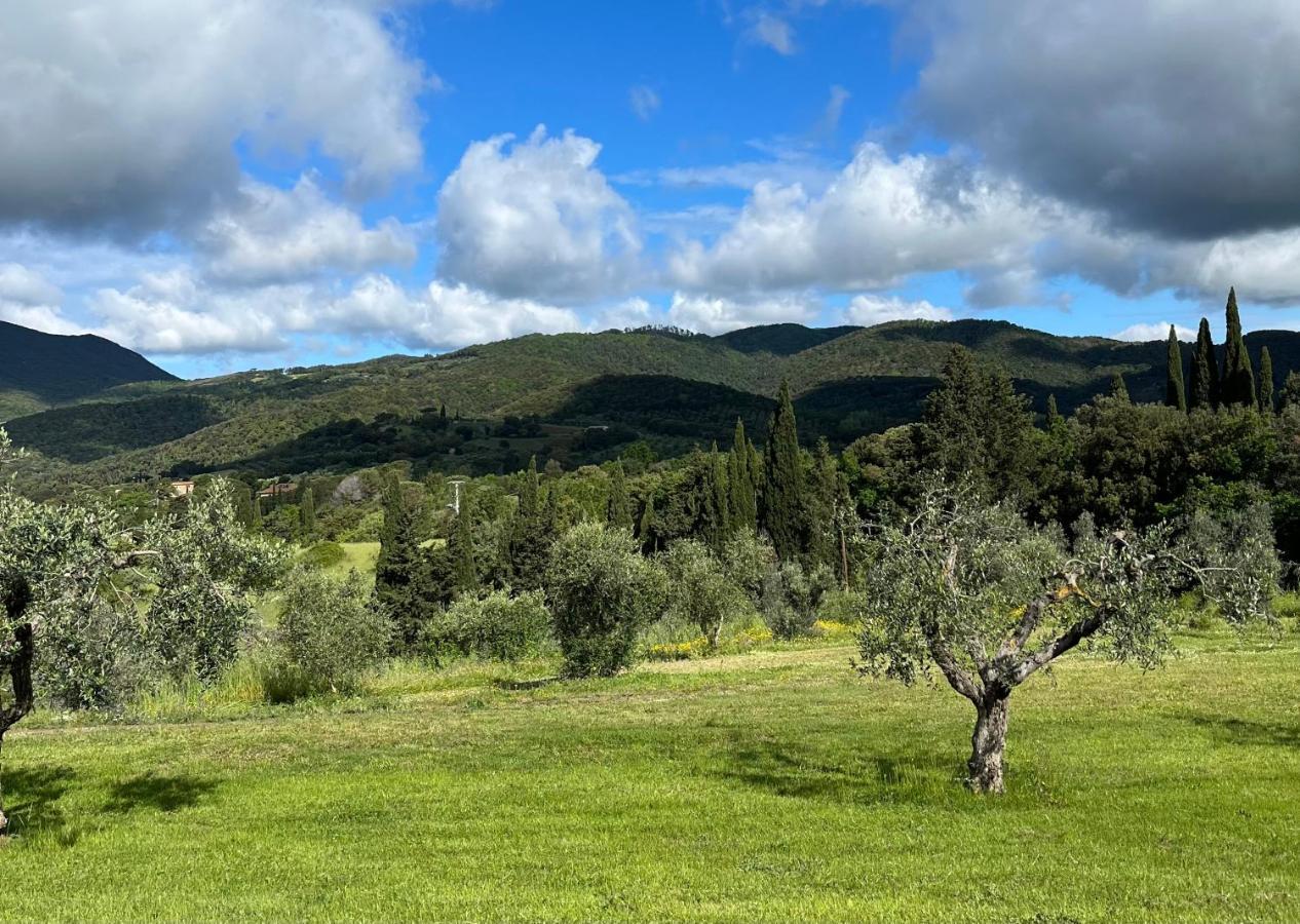 Agriturismo Il Ghiaccio ชูเวเรโต ภายนอก รูปภาพ