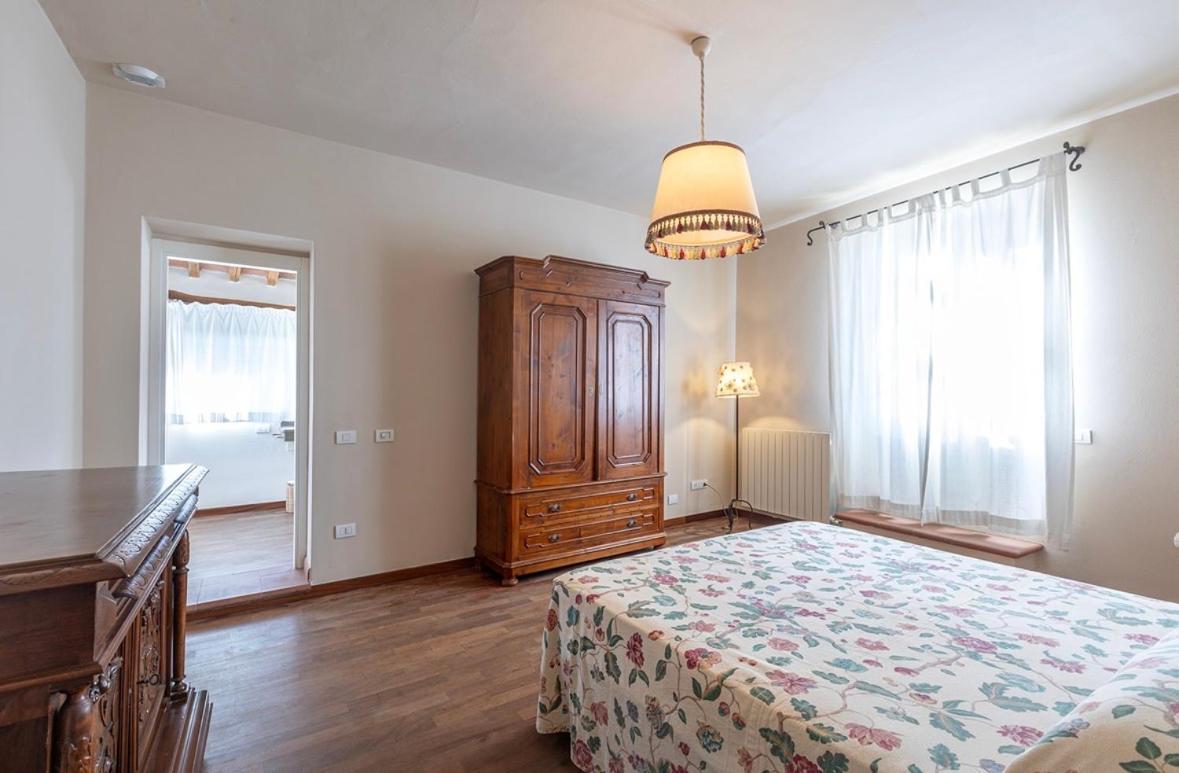 Agriturismo Il Ghiaccio ชูเวเรโต ภายนอก รูปภาพ