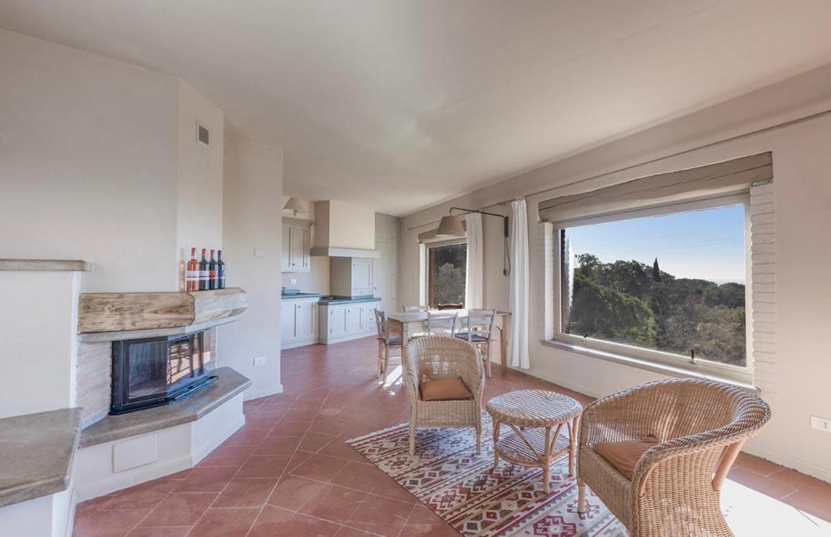 Agriturismo Il Ghiaccio ชูเวเรโต ภายนอก รูปภาพ