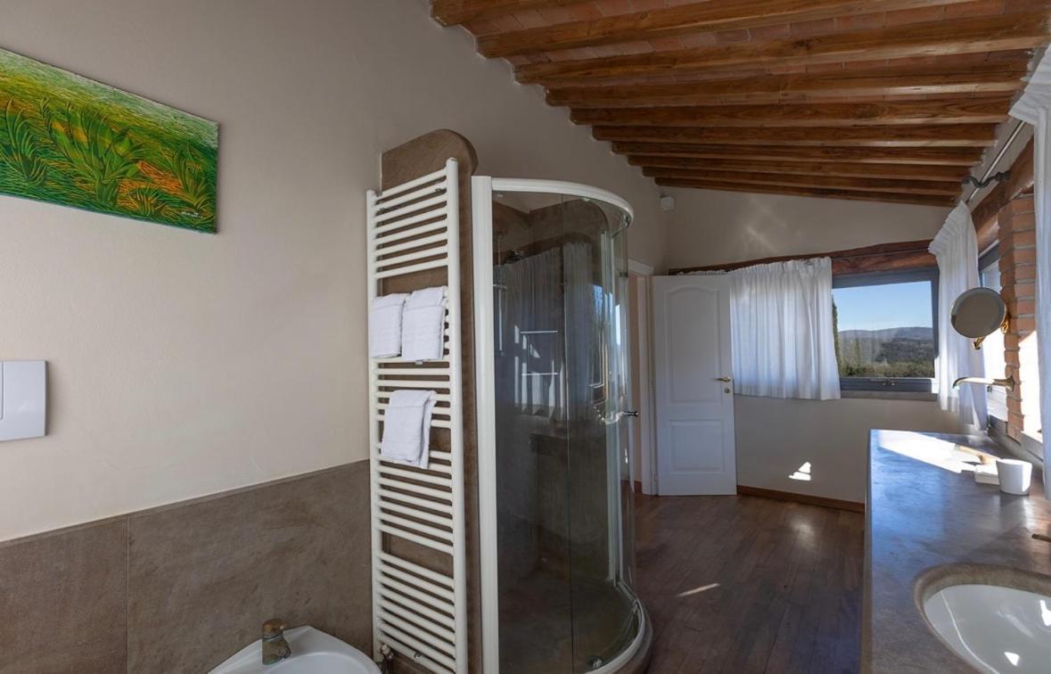 Agriturismo Il Ghiaccio ชูเวเรโต ภายนอก รูปภาพ